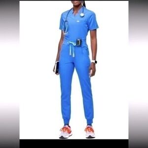 FIGS Women's Royal Blue Scrub Set